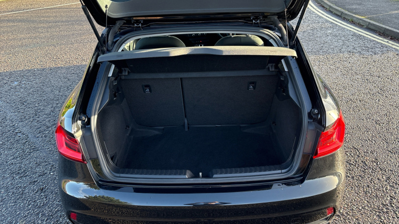 Audi A1 30 TFSI SE 5dr S Tronic Petrol Hatchback